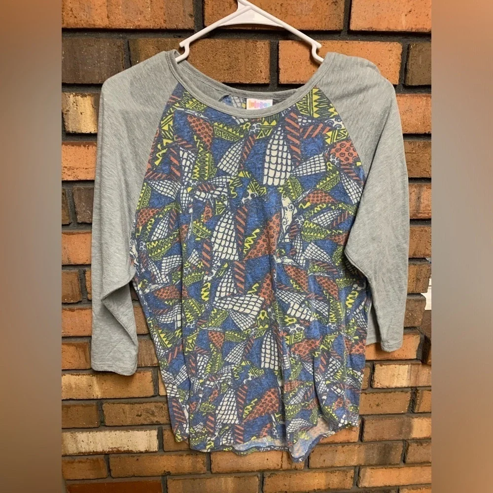 LuLaRoe Randy Top - Picture 1 of 3